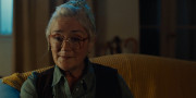Фильм Проклятие дома с призраками (2022) смотреть онлайн в хорошем HD качестве.mp4 snapshot 00.34.57